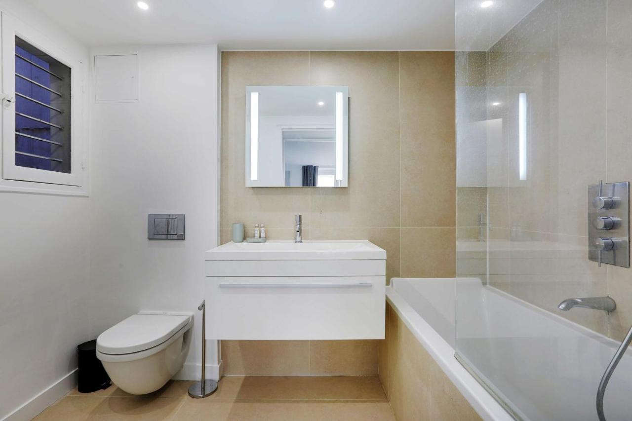 Elegant Apartment - 2Bd-6P - Avenue Montaigne パリ エクステリア 写真