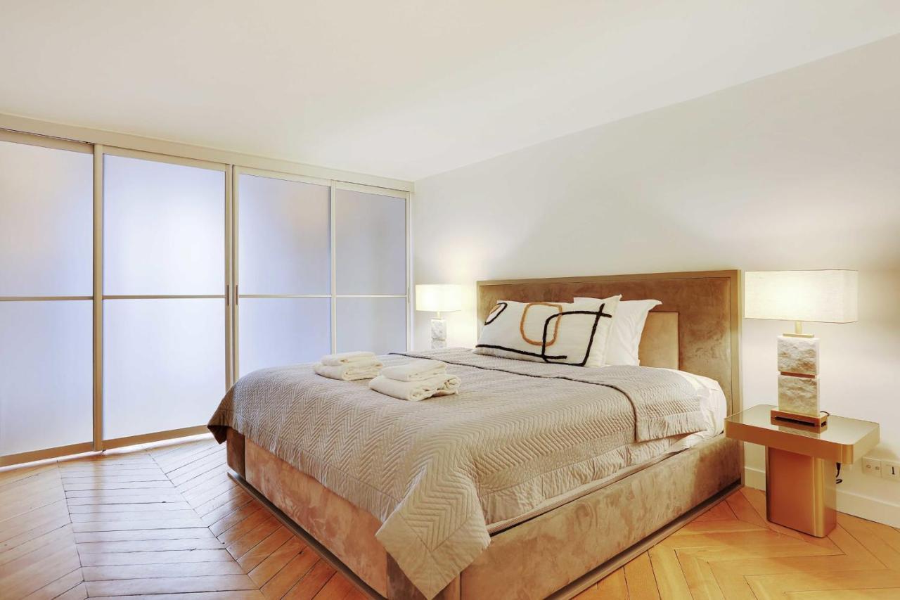 Elegant Apartment - 2Bd-6P - Avenue Montaigne パリ エクステリア 写真